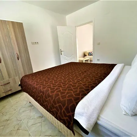 Gurkan Apart-hotel 2*